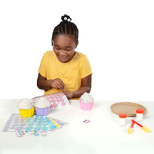 Load image into Gallery viewer, Decoupage Made Easy Deluxe Craft Set - Cupcakes